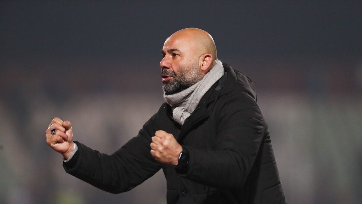 حمایت غیرمنتظره یک پرسپولیسی از سرمربی جدید استقلال حمایت غیرمنتظره یک پرسپولیسی از سرمربی جدید استقلال