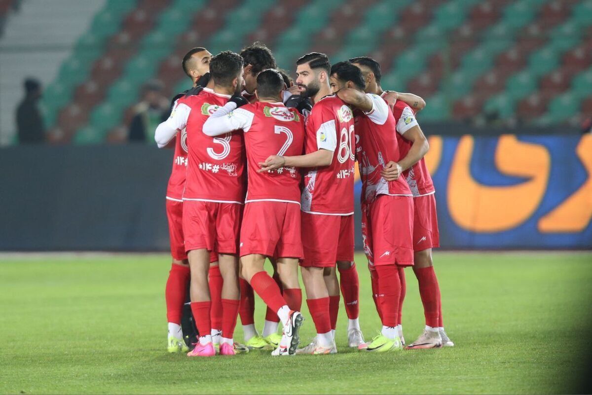 پرسپولیس، سپاهان و گلگهر در صف خرید! پرسپولیس، سپاهان و گلگهر در صف خرید!