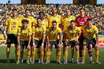 کتککاری ۲ ستاره سپاهان در تمرین! کتککاری ۲ ستاره سپاهان در تمرین!