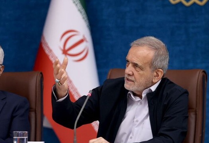 پزشکیان: در مذاکره با آمریکا، در چارچوب مشخصشده، آماده توافق هستیم / ما سر دعوا نداریم، اما زور و قلدری را هم نمیپذیریم پزشکیان: در مذاکره با آمریکا، در چارچوب مشخصشده، آماده توافق هستیم / ما سر دعوا نداریم، اما زور و قلدری را هم نمیپذیریم