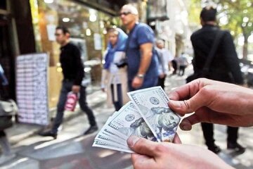 سقوط شدید قیمت دلار در راه است/ واکنش فوری قیمت تتر به خبر مثبت از مذاکرات ایران و آمریکا