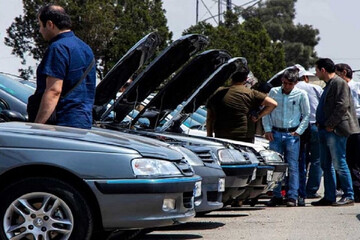 جهش سنگین قیمت‌ها در بازار خودرو/ آخرین قیمت پژو، سمند، شاهین، کوییک و دنا + جدول