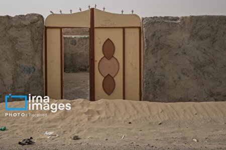 عکس های عجیب از بادهای ۱۲۰ روزه سیستان