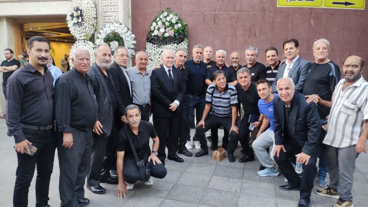 بزرگان استقلال و پرسپولیس در مجلس ختم مربی سازنده +عکس