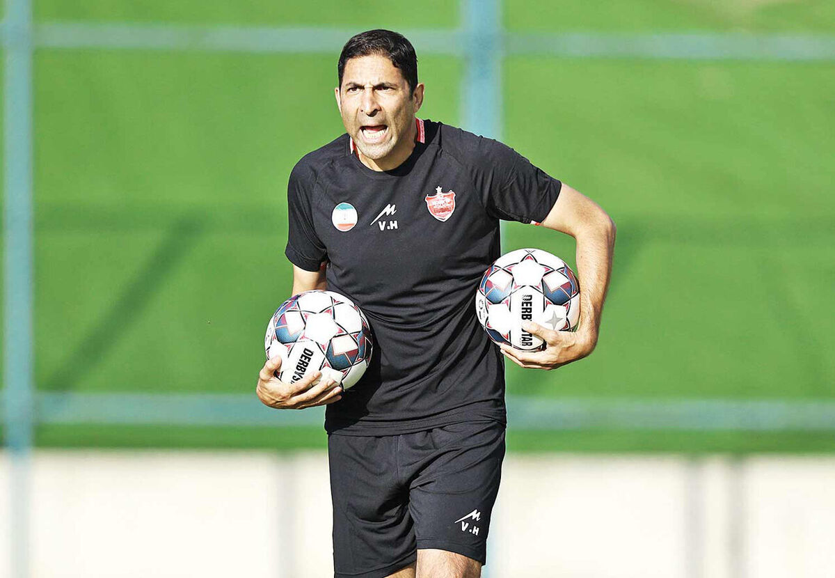 وحید هاشمیان و متد سخت‌گیرانه او در نقل و انتقالات پرسپولیس!