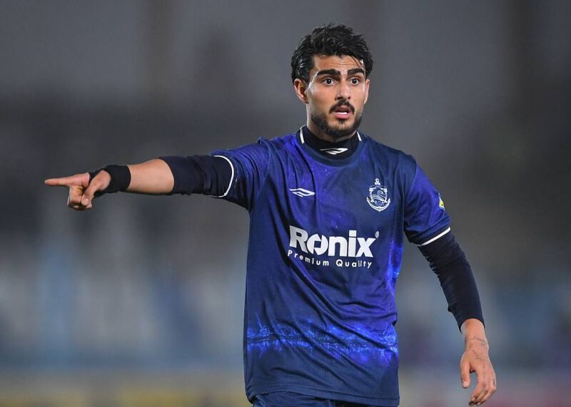 غندی پور: روز گذشته پیشنهادی از فرانسه به دستم رسید/ با پرسپولیس هم مذاکره کرده ام/ استقلال و دو تیم خارجی اولویت من هستند غندی پور: روز گذشته پیشنهادی از فرانسه به دستم رسید/ با پرسپولیس هم مذاکره کرده ام/ استقلال و دو تیم خارجی اولویت من هستند