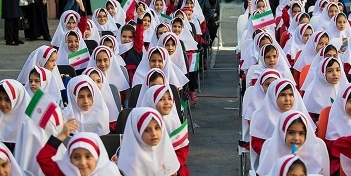 زمان بازگشایی مدارس سال ۱۴۰۴ / بازگشایی مدارس در شهریور واقعیت دارد؟