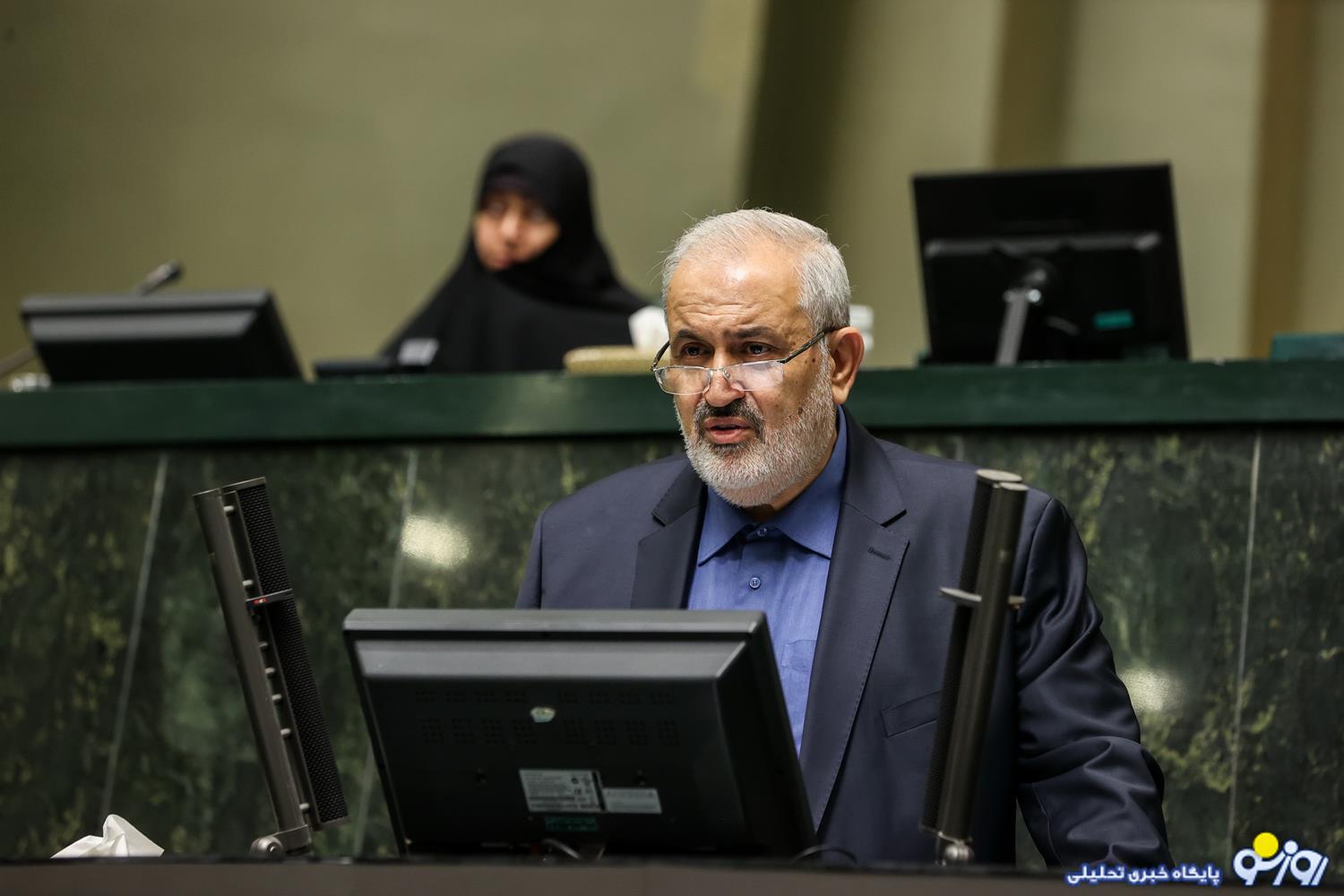 وزیر نیرو: وقتی دولت جدید را تحویل گرفتیم صنایع خاموش بودند وزیر نیرو: وقتی دولت جدید را تحویل گرفتیم صنایع خاموش بودند