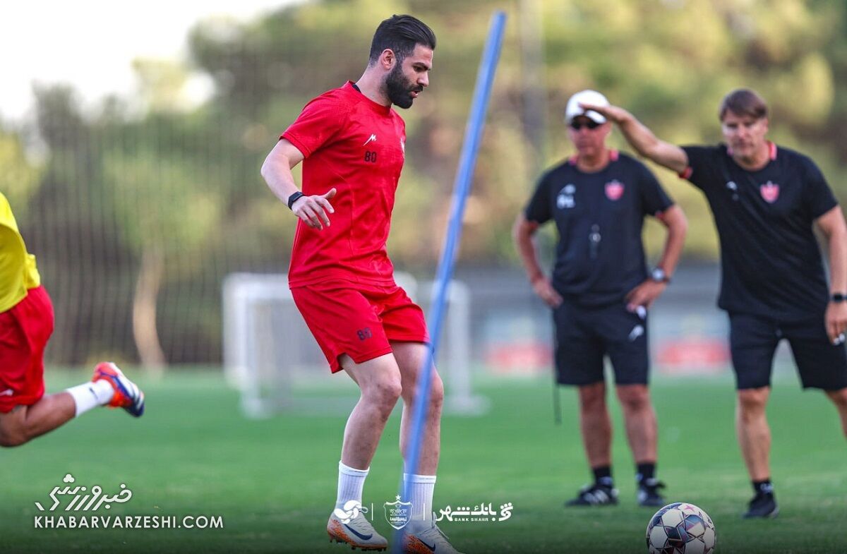 ۶ پرسپولیسی منتظر چراغ سبز هاشمیان ۶ پرسپولیسی منتظر چراغ سبز هاشمیان