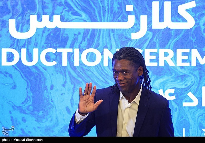 تماس سیدورف با ساپینتو برای بررسی شرایط استقلال و خروج از بحران تماس سیدورف با ساپینتو برای بررسی شرایط استقلال و خروج از بحران