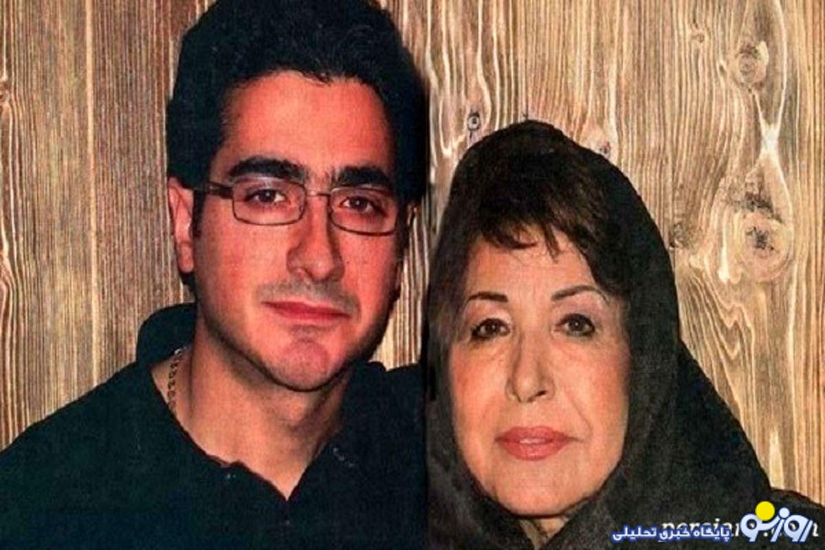 همایون شجریان در سوگ مادر نشست همایون شجریان در سوگ مادر نشست