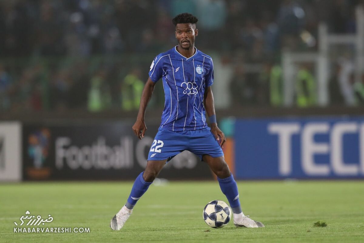 هافبک استقلال مسافر آمریکا میشود؟ هافبک استقلال مسافر آمریکا میشود؟