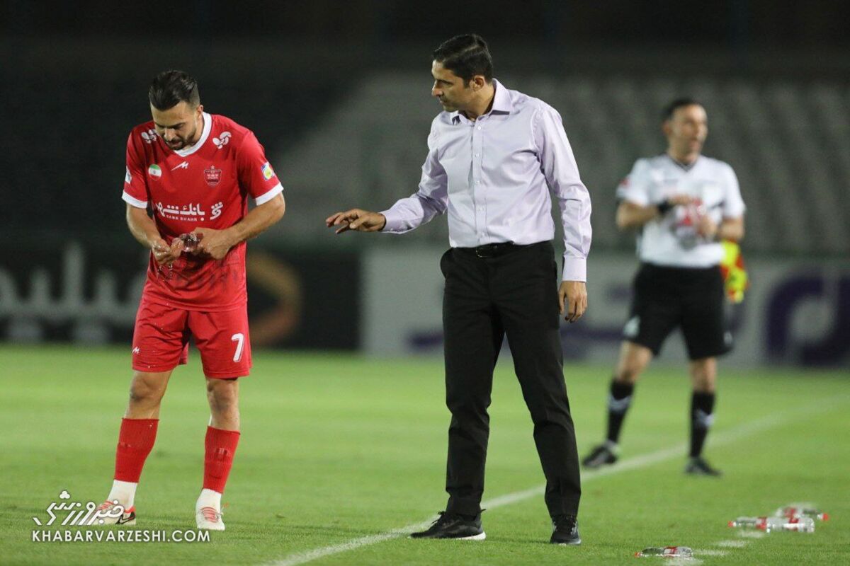 شماره ۷ پرسپولیس میخش را محکم کوبید! شماره ۷ پرسپولیس میخش را محکم کوبید!