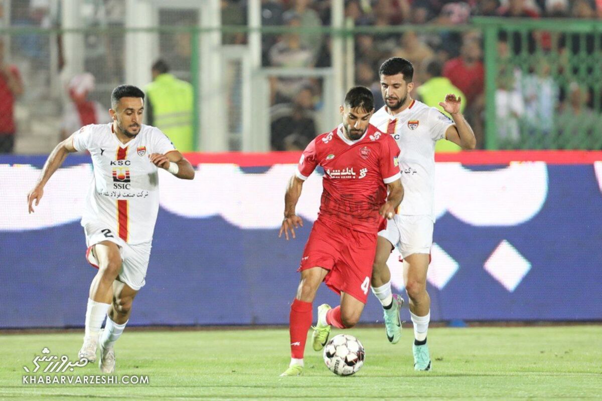 هاشمیان کوتاه آمد؛ بازیکن محبوب هواداران پرسپولیس در ترکیب هاشمیان کوتاه آمد؛ بازیکن محبوب هواداران پرسپولیس در ترکیب