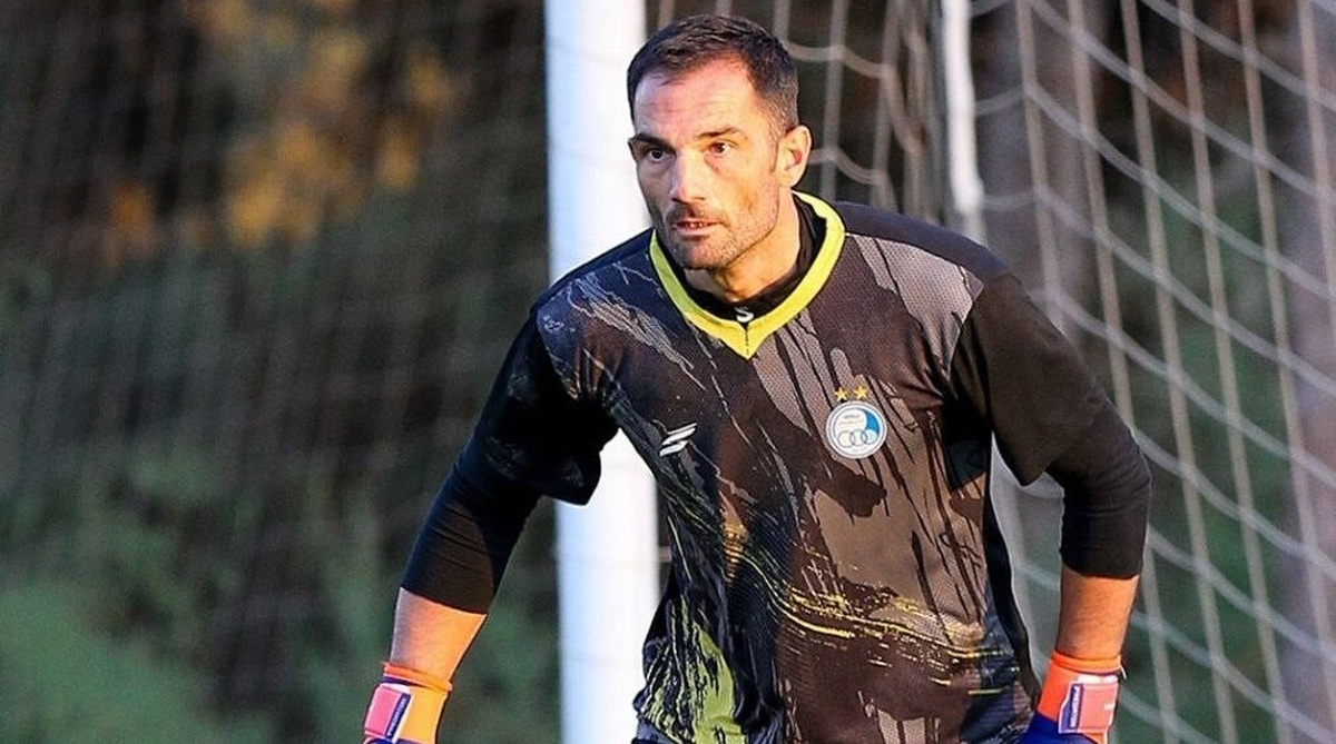 دروازهبان استقلال برای دربی انتخاب شد! دروازهبان استقلال برای دربی انتخاب شد!