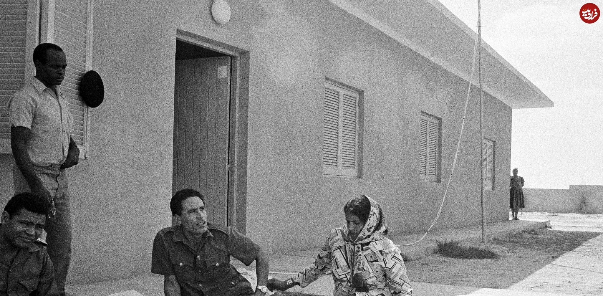 چهره جوان معمر قذافی