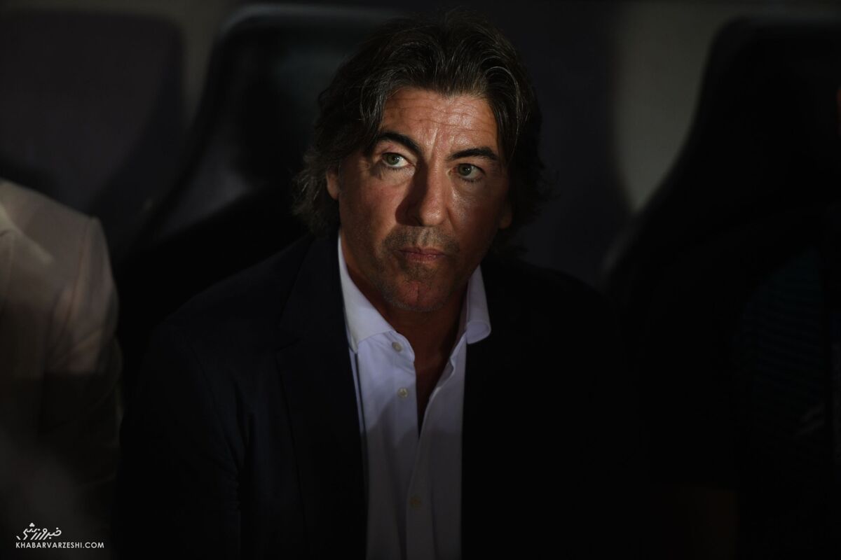  رد پای یک استقلالی محبوب در برکناری احتمالی وحید هاشمیان رد پای یک استقلالی محبوب در برکناری احتمالی وحید هاشمیان