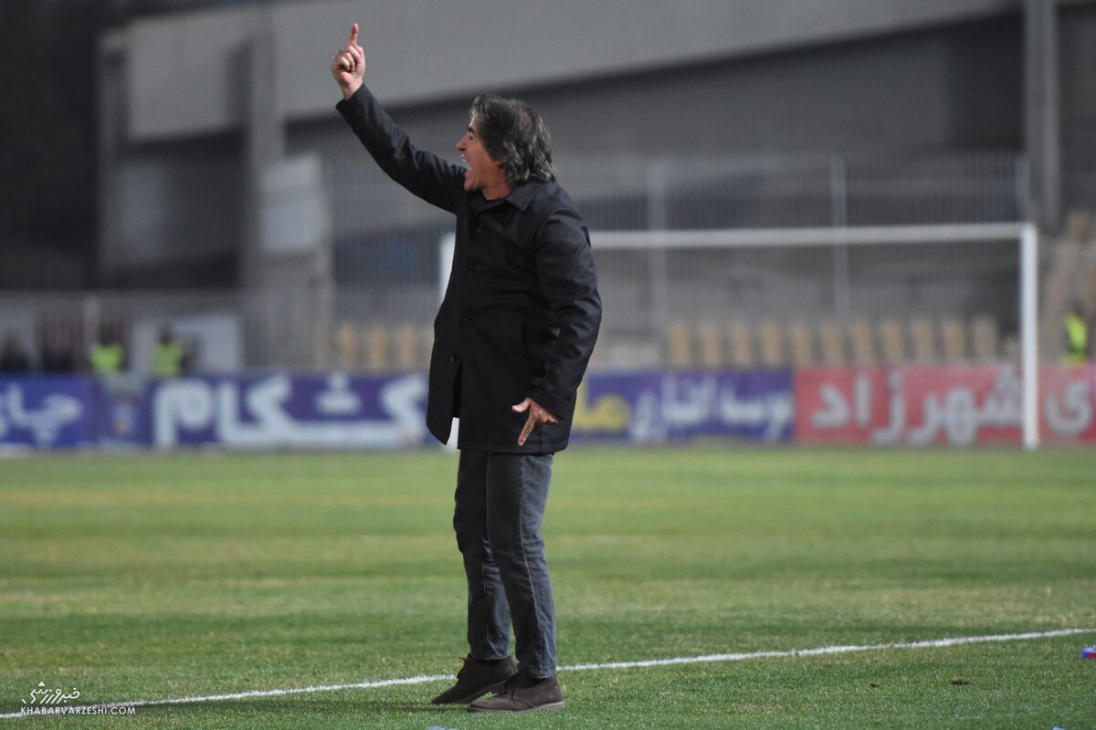 ساپینتو: همیشه اینطوری بازی کنند صدر جدول هستند/ امیدوارم بازیکنان استقلال درس عبرت گرفته باشند ساپینتو: همیشه اینطوری بازی کنند صدر جدول هستند/ امیدوارم بازیکنان استقلال درس عبرت گرفته باشند