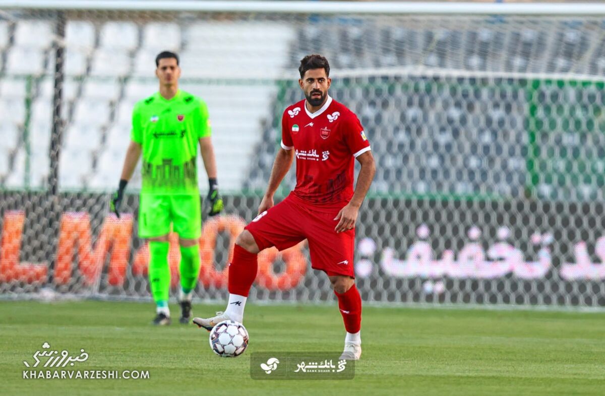 ملی پوش پرسپولیس از یک حاشیه بزرگ جلوگیری کرد ملی پوش پرسپولیس از یک حاشیه بزرگ جلوگیری کرد