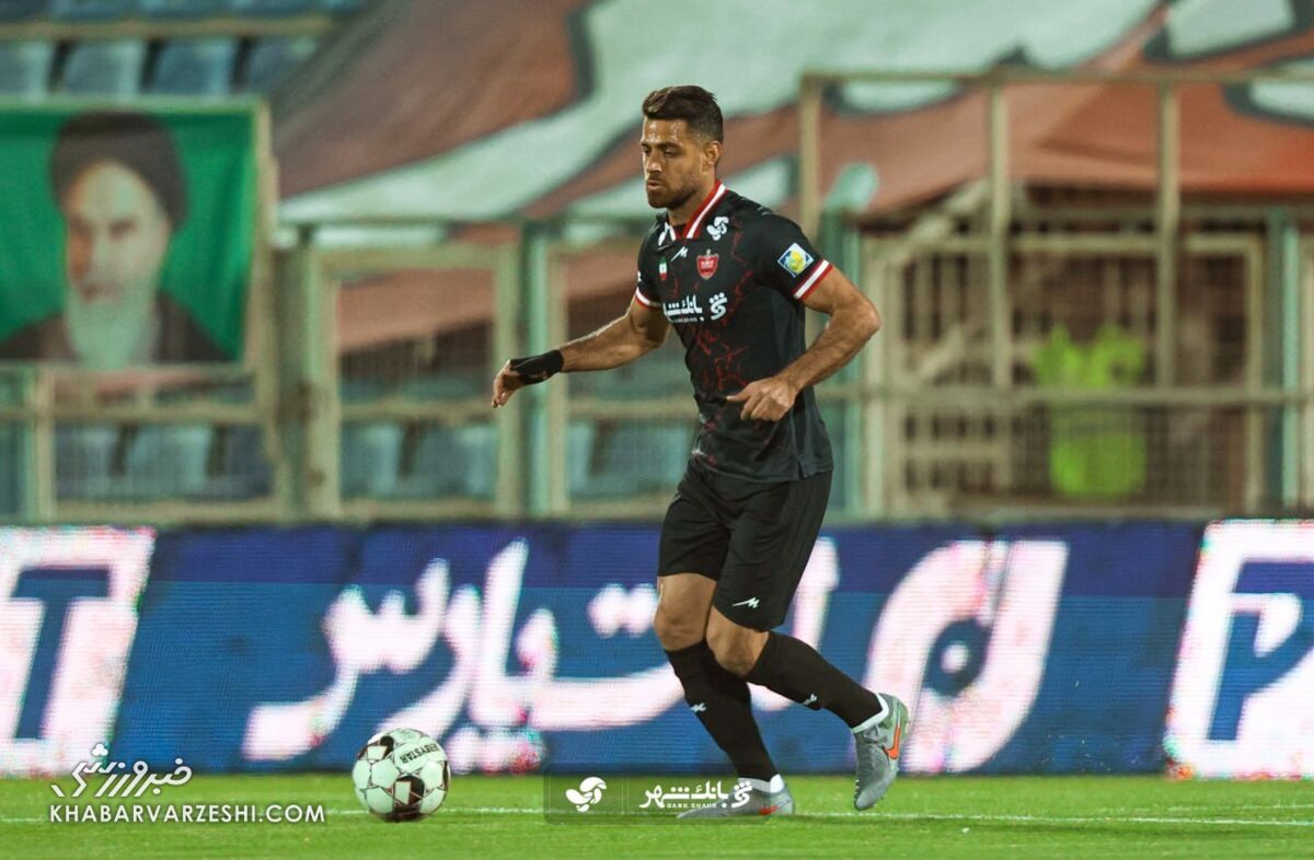 مرتضی پورعلی گنجی بازی با استقلال را از دست داد!/ دردسر بزرگ برای مدافع پرسپولیس مرتضی پورعلی گنجی بازی با استقلال را از دست داد!/ دردسر بزرگ برای مدافع پرسپولیس