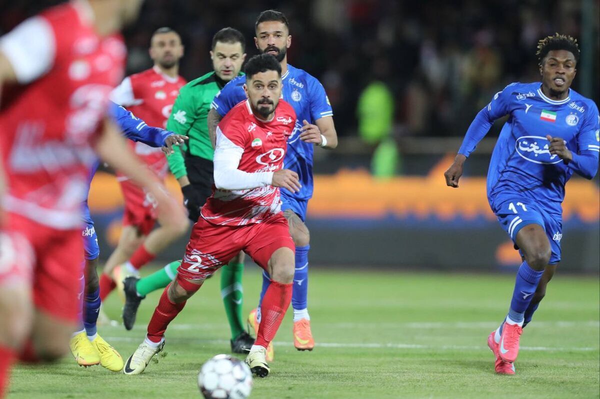 استقلالیها با یک فیلم به استقبال دربی میروند استقلالیها با یک فیلم به استقبال دربی میروند