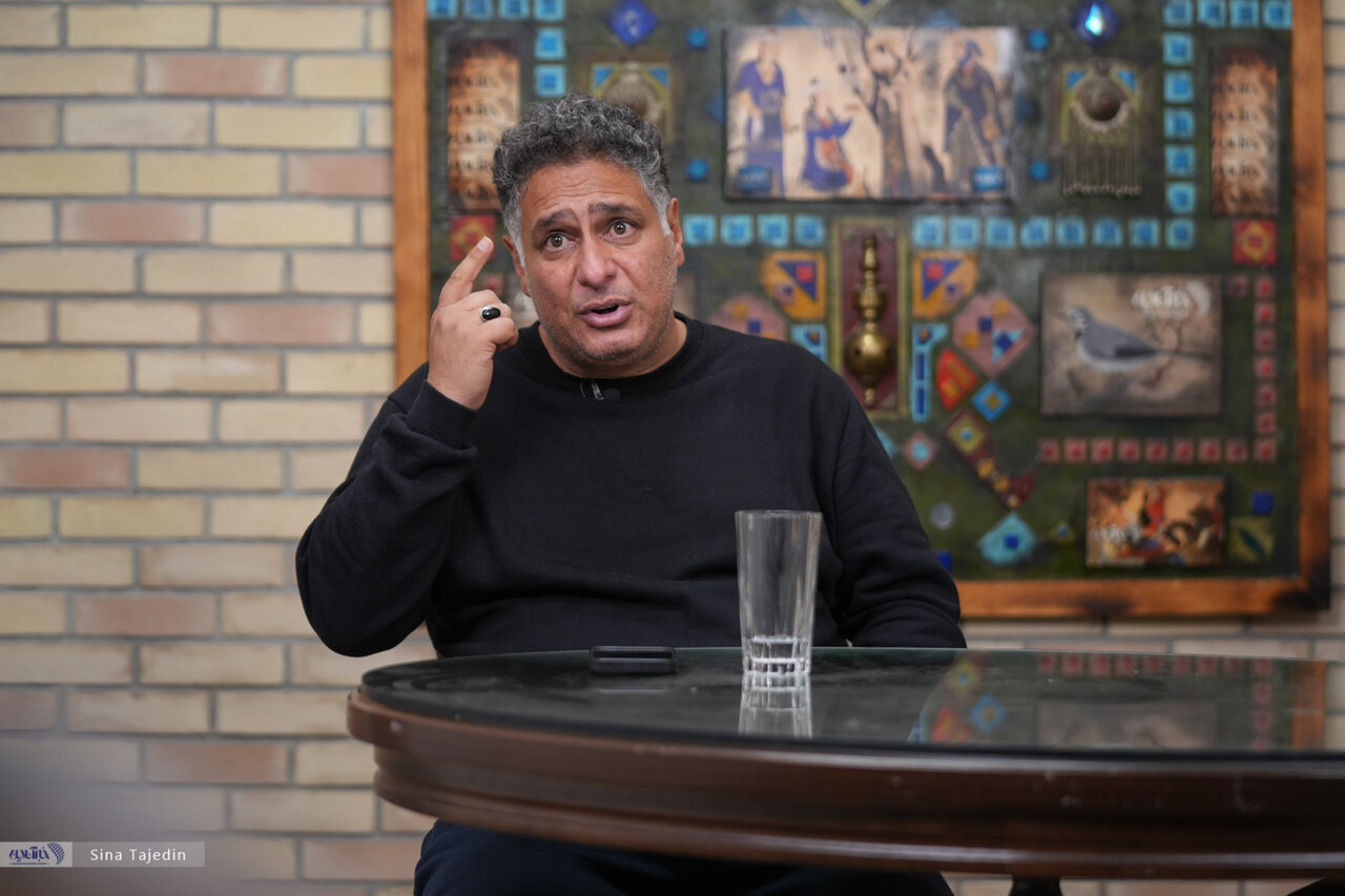 هر کسی لابی دارد می‌شود سرمربی تیم‌ملی!/چرا بازیکنان استقلال و پرسپولیس باید در اسنپ کار کنند؟