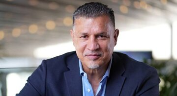 عکس | علی دایی و همسرش در تور کویر عکس | علی دایی و همسرش در تور کویر