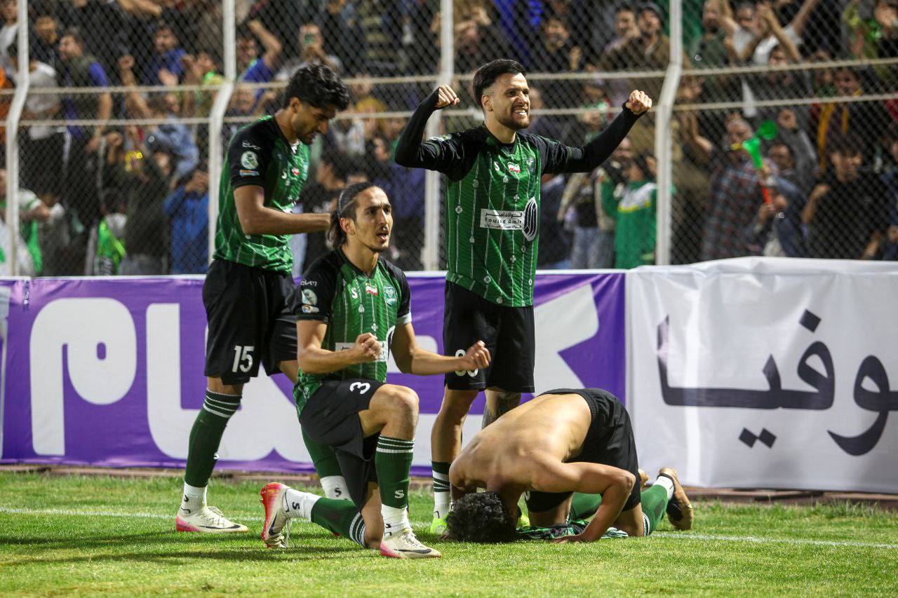 قاتل پرسپولیس و تراکتور دیدار خیبر مقابل استقلال را از دست داد قاتل پرسپولیس و تراکتور دیدار خیبر مقابل استقلال را از دست داد