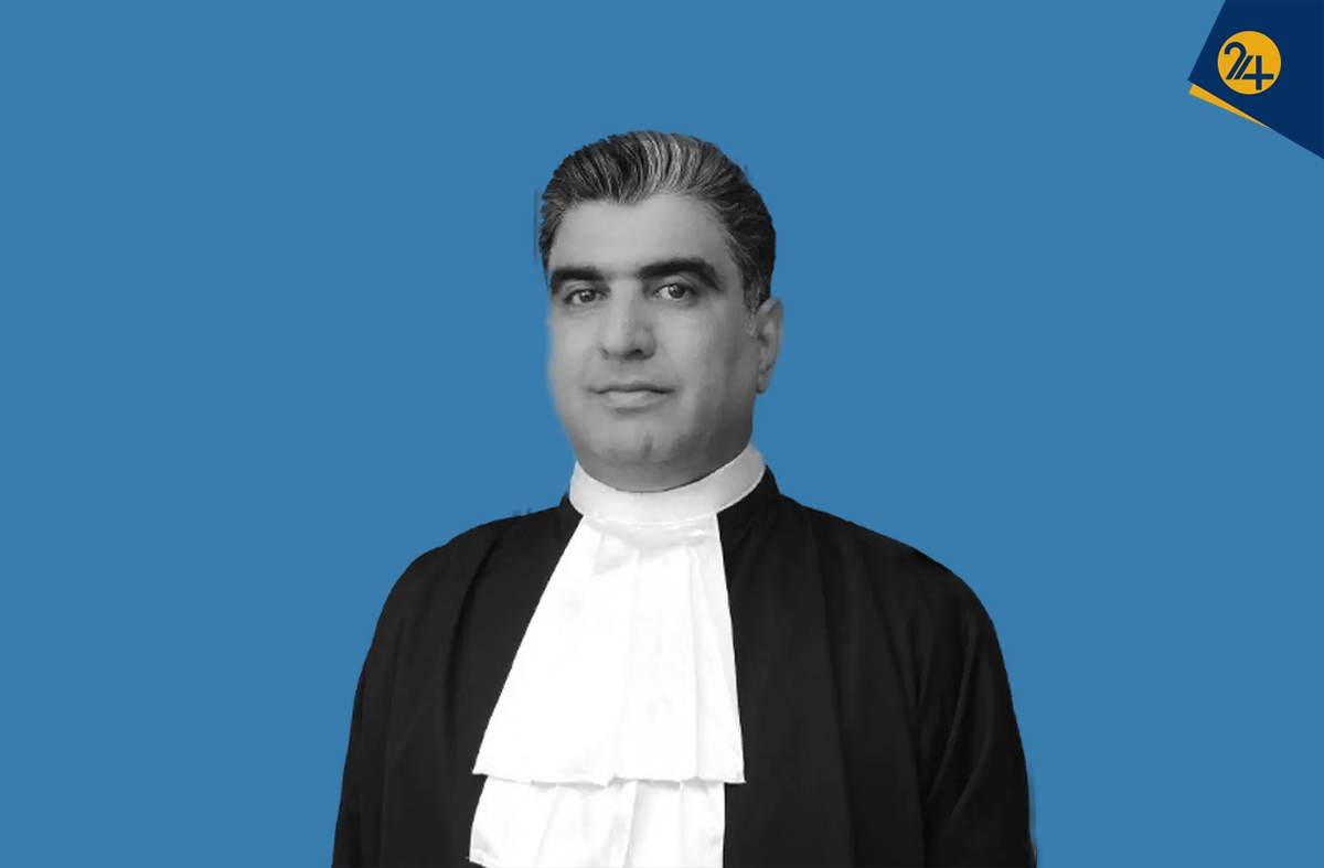 خسرو علیکردی کیست؟ | وکیل معترضان ۱۴۰۱ که درگذشتش سیاسی شد خسرو علیکردی کیست