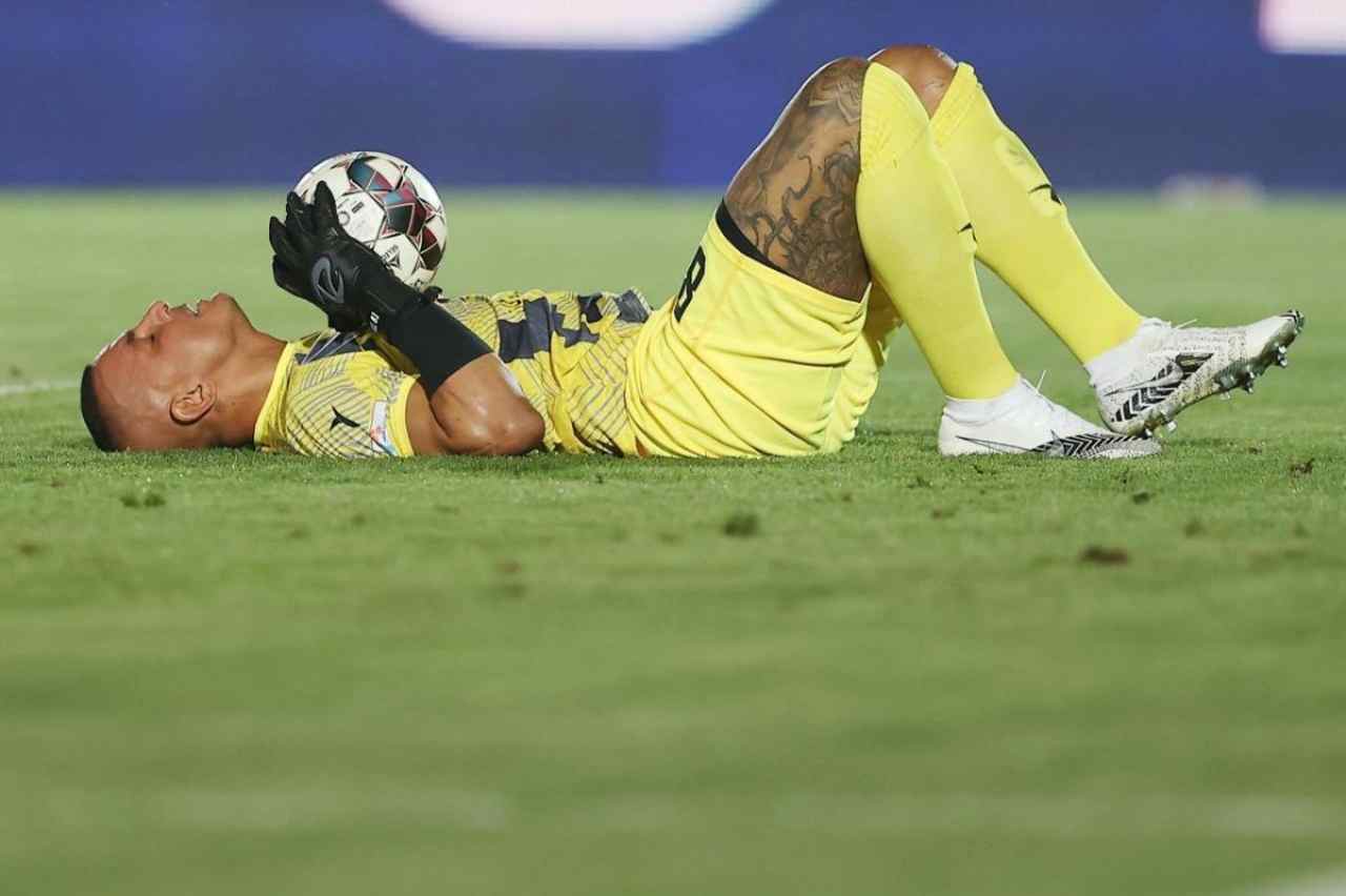 ماجرای پیام خصوصی مربی چادرملو به حامد لک چه بود؟ ماجرای پیام خصوصی مربی چادرملو به حامد لک چه بود؟