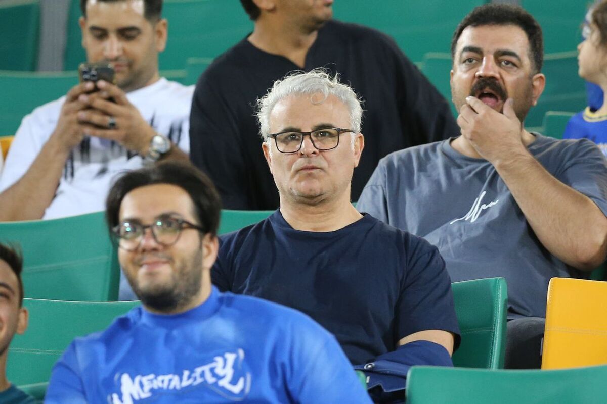 سه پیشکسوت استقلال در انتظار حکم گرفتن از تاجرنیا/ سرمربی جدید در راه استقلال! سه پیشکسوت استقلال در انتظار حکم گرفتن از تاجرنیا/ سرمربی جدید در راه استقلال!