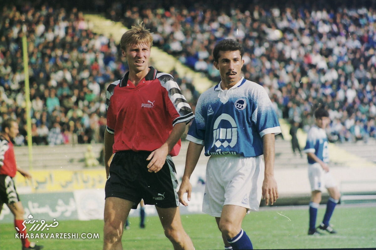 تهامی: از استقلال رفتم چون ناصر حجازی به من اعتقاد نداشت/ ایکاش میماندم و ستاره سوم را میگرفتم/ معلوم است چه بلایی در دربی سر تیم ساپینتو میآورند! تهامی: از استقلال رفتم چون ناصر حجازی به من اعتقاد نداشت/ ایکاش میماندم و ستاره سوم را میگرفتم/ معلوم است چه بلایی در دربی سر تیم ساپینتو میآورند!